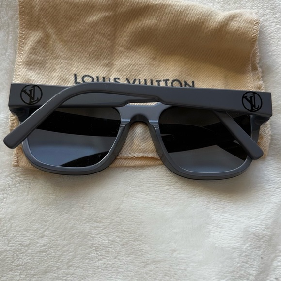 Louis Vuitton sunglasses main image 2